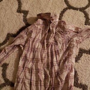 Women's button up shirt